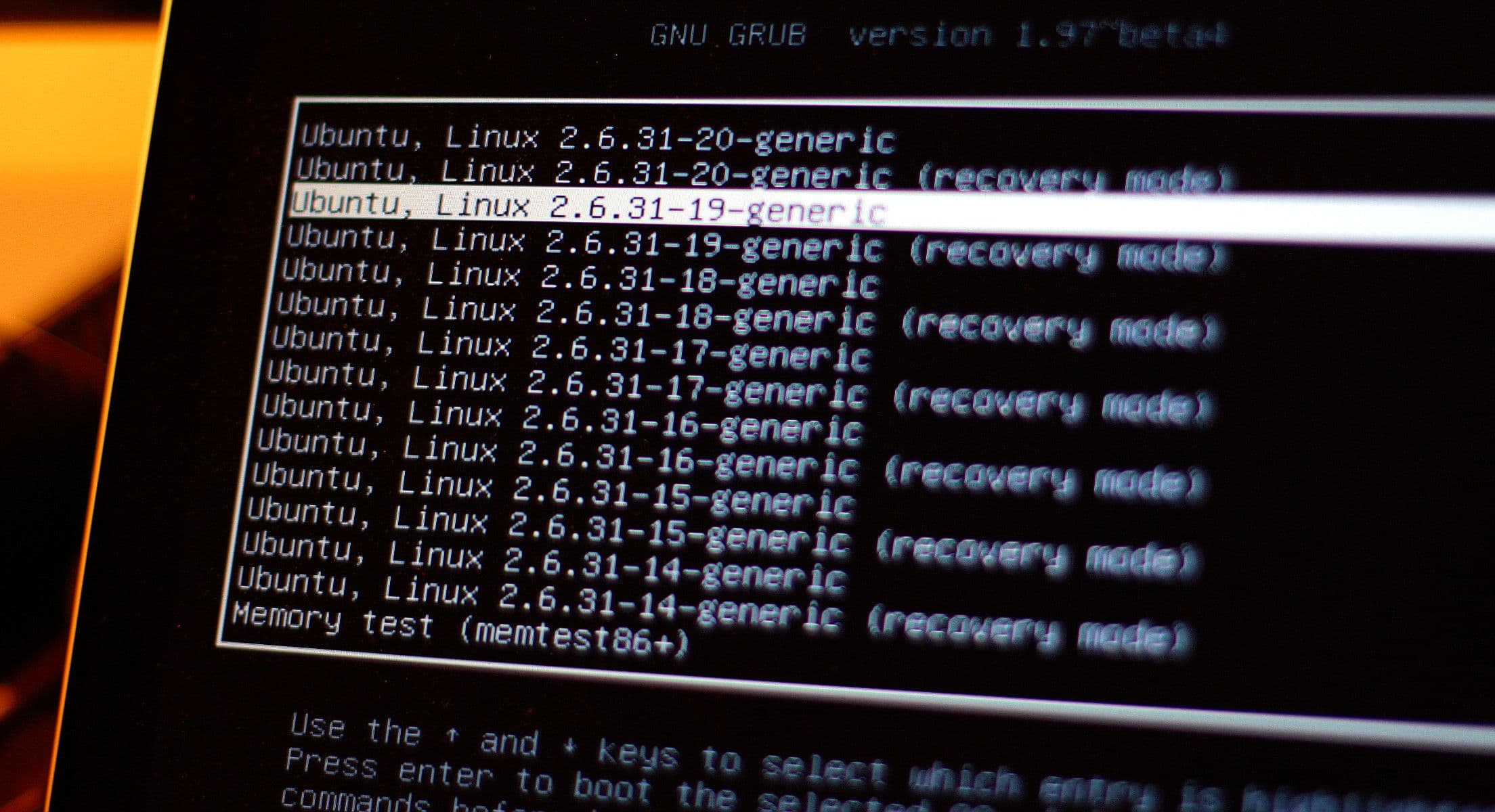 configure grub default
